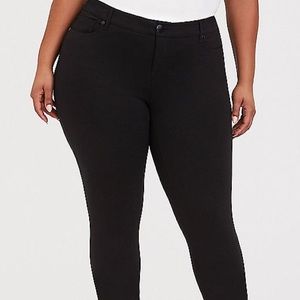Torrid Ponte Stretch Skinny Pant